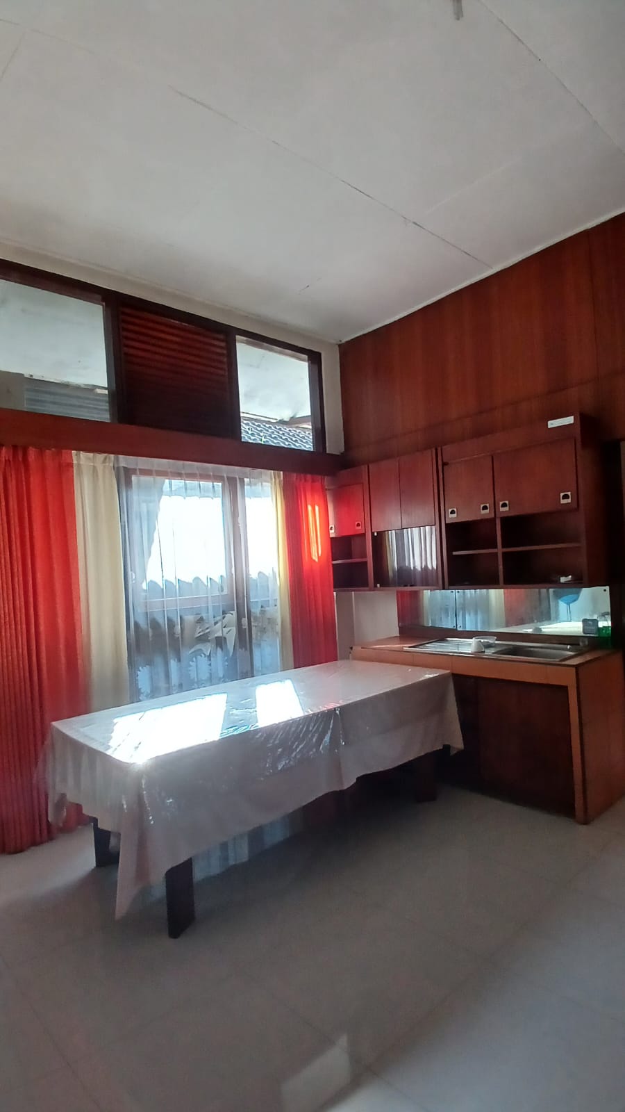Interior Wisma